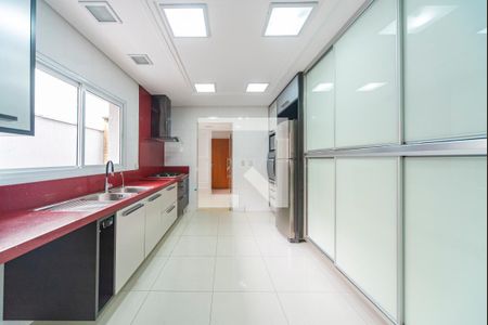 Casa de condomínio à venda com 404m², 3 quartos e 6 vagas Casa de condomínio à venda com 404m², 3 quartos e 6 vagasCozinha