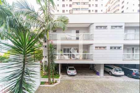Casa de condomínio à venda com 404m², 3 quartos e 6 vagas Casa de condomínio à venda com 404m², 3 quartos e 6 vagasVista da Varanda da Sala