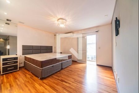 Casa de condomínio à venda com 404m², 3 quartos e 6 vagas Casa de condomínio à venda com 404m², 3 quartos e 6 vagasQuarto 3