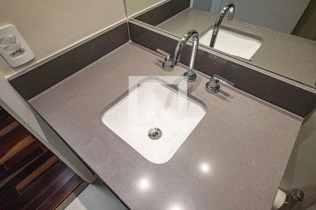 Apartamento à venda com 96m², 3 quartos e 2 vagasBanheiro