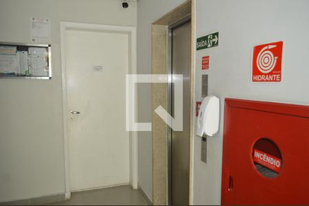 Apartamento à venda com 169m², 3 quartos e 3 vagasElevador de Serviço