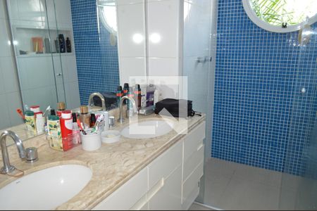 Apartamento à venda com 169m², 3 quartos e 3 vagasBanheiro da Suíte 3