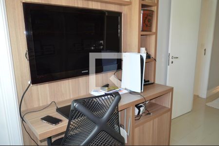 Apartamento à venda com 169m², 3 quartos e 3 vagasSuíte 2