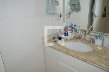 Apartamento à venda com 169m², 3 quartos e 3 vagasBanheiro da Suíte 1