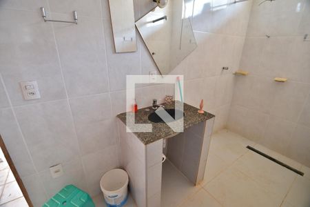 Casa para alugar com 420m², 5 quartos e 3 vagasBanheiro de serviço 1