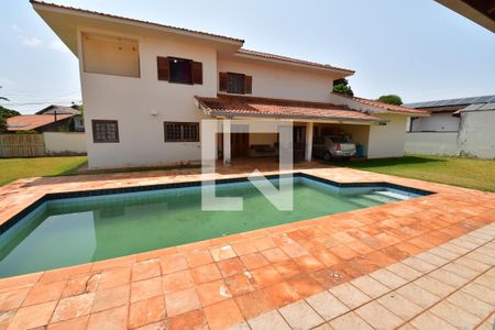 Casa para alugar com 420m², 5 quartos e 3 vagasPiscina