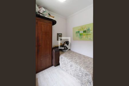 Casa à venda com 256m², 4 quartos e 4 vagasQuarto de serviço 