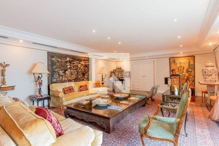 Apartamento à venda com 600m², 4 quartos e 7 vagas