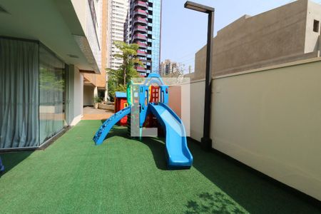 Apartamento à venda com 131m², 3 quartos e 3 vagasÁrea Comum - Playground