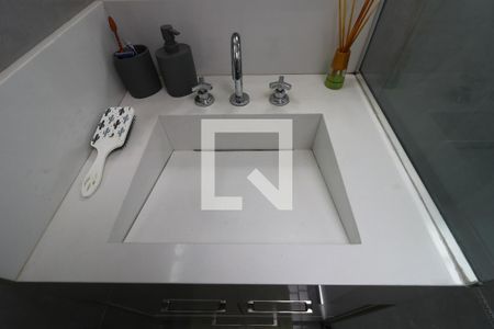 Apartamento à venda com 131m², 3 quartos e 3 vagasBanheiro da Suíte - Pia