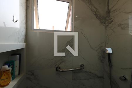 Apartamento à venda com 131m², 3 quartos e 3 vagasBanheiro Social - Box