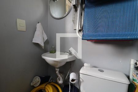 Apartamento à venda com 131m², 3 quartos e 3 vagasBanheiro de Serviço