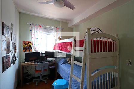 Apartamento à venda com 131m², 3 quartos e 3 vagasQuarto