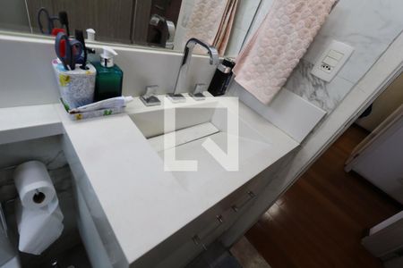 Apartamento à venda com 131m², 3 quartos e 3 vagasBanheiro Social - Pia