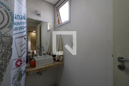 Apartamento à venda com 131m², 3 quartos e 3 vagasBanheiro da Suíte 2