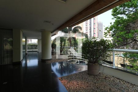 Apartamento à venda com 131m², 3 quartos e 3 vagasÁrea Comum