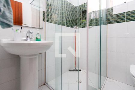 Casa à venda com 190m², 3 quartos e 4 vagasBanheiro da Suite