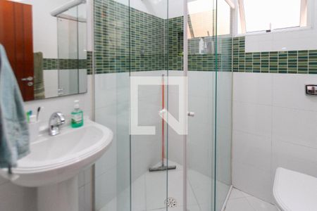 Casa à venda com 190m², 3 quartos e 4 vagasBanheiro da Suite