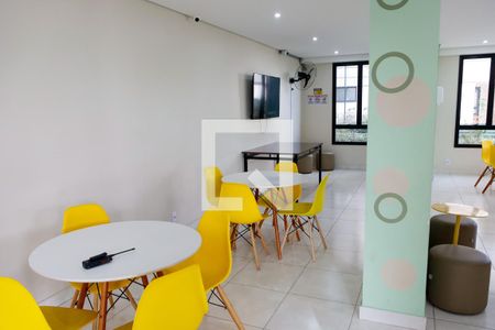 Apartamento para alugar com 37m², 2 quartos e 1 vagaÁrea comum - Salão de festas