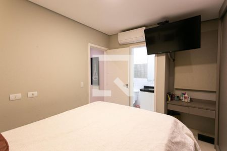 Suíte de casa de condomínio à venda com 3 quartos, 200m² em Vila Esperança, São Paulo