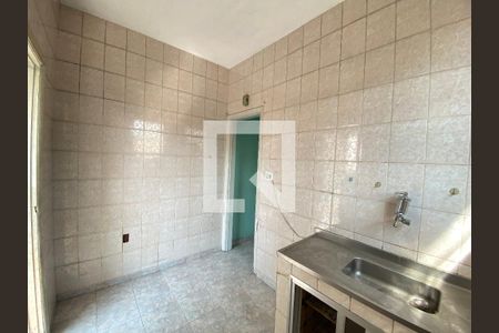 Apartamento à venda com 60m², 2 quartos e sem vaga Apartamento à venda com 60m², 2 quartos e sem vagaCozinha