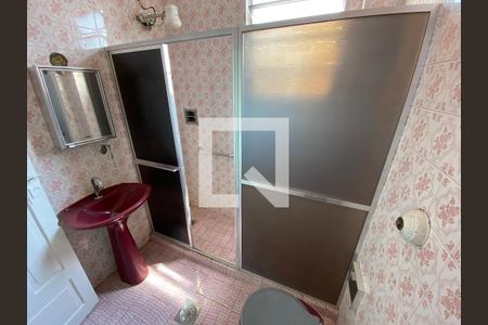 Apartamento à venda com 60m², 2 quartos e sem vaga Apartamento à venda com 60m², 2 quartos e sem vagaBanheiro