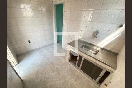 Apartamento à venda com 60m², 2 quartos e sem vaga Apartamento à venda com 60m², 2 quartos e sem vagaCozinha