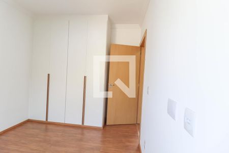 Apartamento à venda com 71m², 2 quartos e 2 vagas Apartamento à venda com 71m², 2 quartos e 2 vagasQuarto 2
