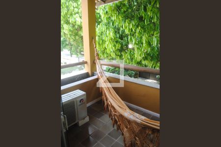 Casa de condomínio para alugar com 420m², 5 quartos e 3 vagasVaranda do Quarto 2