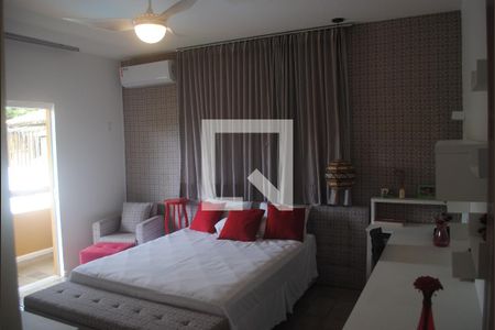 Casa de condomínio para alugar com 420m², 5 quartos e 3 vagasQuarto 1