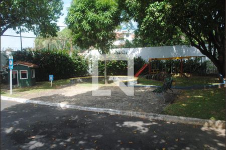 Casa de condomínio para alugar com 420m², 5 quartos e 3 vagasParque Infantil 2