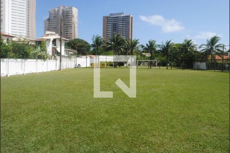 Casa de condomínio para alugar com 420m², 5 quartos e 3 vagasCampo de Futebol