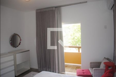 Casa de condomínio para alugar com 420m², 5 quartos e 3 vagasQuarto 1