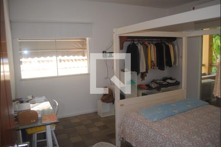 Casa de condomínio para alugar com 420m², 5 quartos e 3 vagasQuarto 2