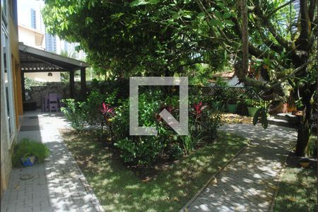 Casa de condomínio para alugar com 420m², 5 quartos e 3 vagasÁrea Externa