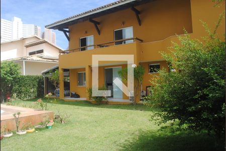 Casa de condomínio para alugar com 420m², 5 quartos e 3 vagasÁrea comum - Piscina