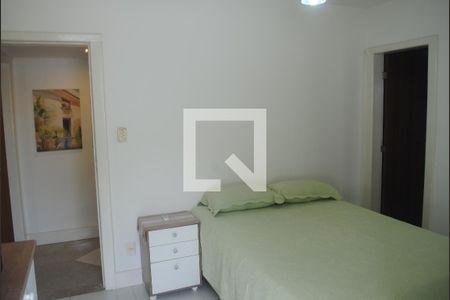 Casa de condomínio para alugar com 420m², 5 quartos e 3 vagasSuíte 1