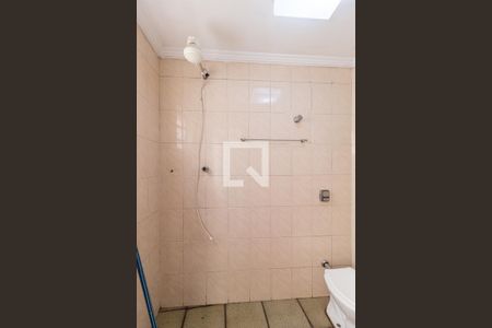 Casa à venda com 224m², 5 quartos e 3 vagasBanheiro de serviço