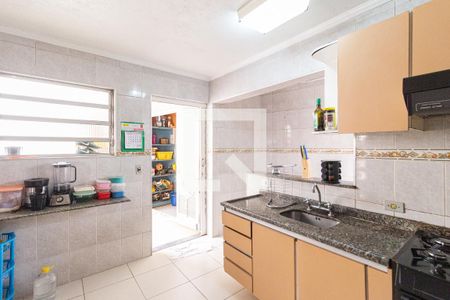 Casa à venda com 224m², 5 quartos e 3 vagasCozinha e área de serviço