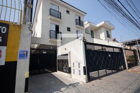 Casa de condomínio à venda com 54m², 3 quartos e 1 vagaFachada