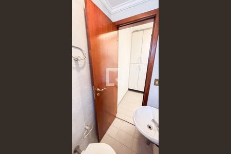 Apartamento à venda com 150m², 3 quartos e 2 vagas Apartamento à venda com 150m², 3 quartos e 2 vagasBanheiro - Area de Serviço