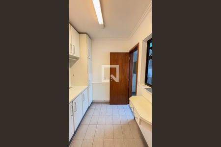 Apartamento à venda com 150m², 3 quartos e 2 vagas Apartamento à venda com 150m², 3 quartos e 2 vagasDispensa - Area de Serviço
