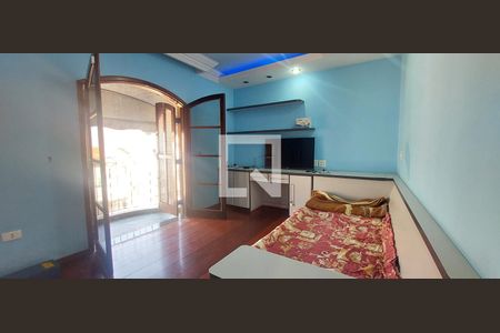 Casa à venda com 298m², 4 quartos e 4 vagas Casa à venda com 298m², 4 quartos e 4 vagasQuarto 3