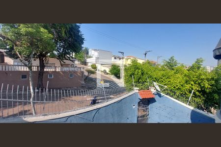 Casa à venda com 298m², 4 quartos e 4 vagas Casa à venda com 298m², 4 quartos e 4 vagasVista Varanda Quarto 1 suíte