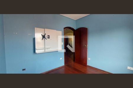 Casa à venda com 298m², 4 quartos e 4 vagas Casa à venda com 298m², 4 quartos e 4 vagasQuarto 4