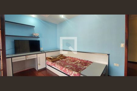 Casa à venda com 298m², 4 quartos e 4 vagas Casa à venda com 298m², 4 quartos e 4 vagasQuarto 3