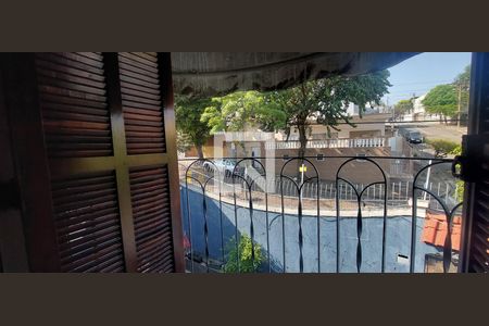 Casa à venda com 298m², 4 quartos e 4 vagas Casa à venda com 298m², 4 quartos e 4 vagasVaranda Quarto 2