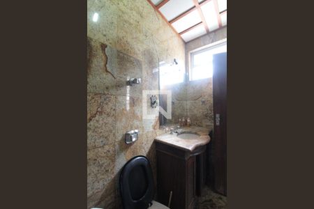 Apartamento à venda com 130m², 4 quartos e 2 vagasBanheiro da Suite