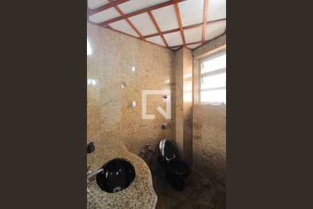 Apartamento à venda com 130m², 4 quartos e 2 vagasBanheiro Social