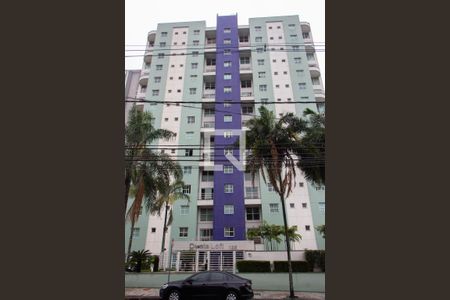 Apartamento à venda com 70m², 1 quarto e 2 vagas Apartamento à venda com 70m², 1 quarto e 2 vagasFACHADA